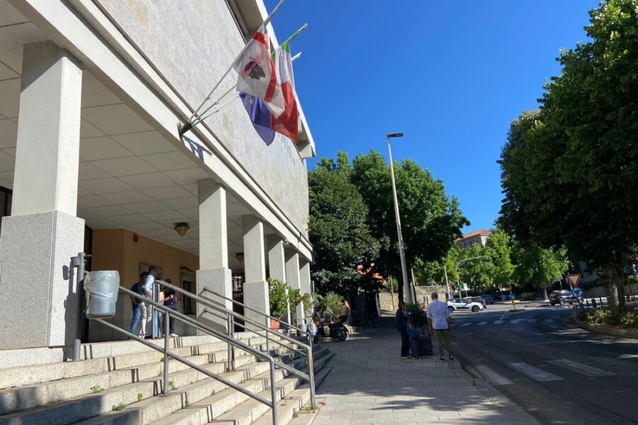 Unico imputato il padre. Prossima udienza il 28 settembre