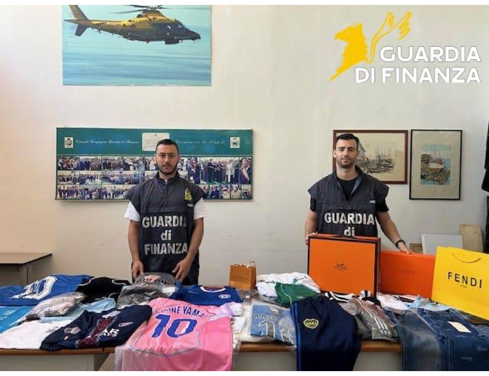 Capi d’abbigliamento falsi di note griffe, sequestro da 7 milioni di euro