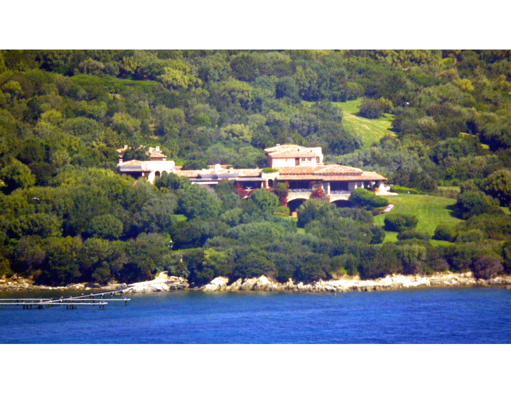 Cosa fatta la vendita alla famiglia Al Thani di Villa Certosa