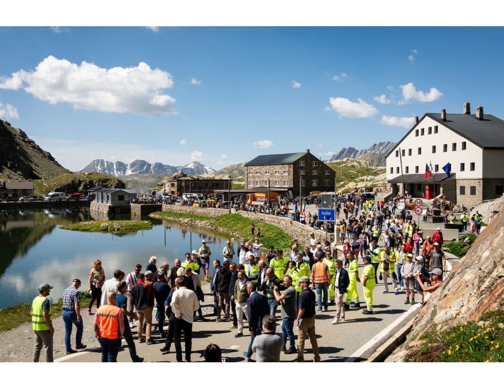Da oggi è nuovamente percorribile il colle del Gran San Bernardo