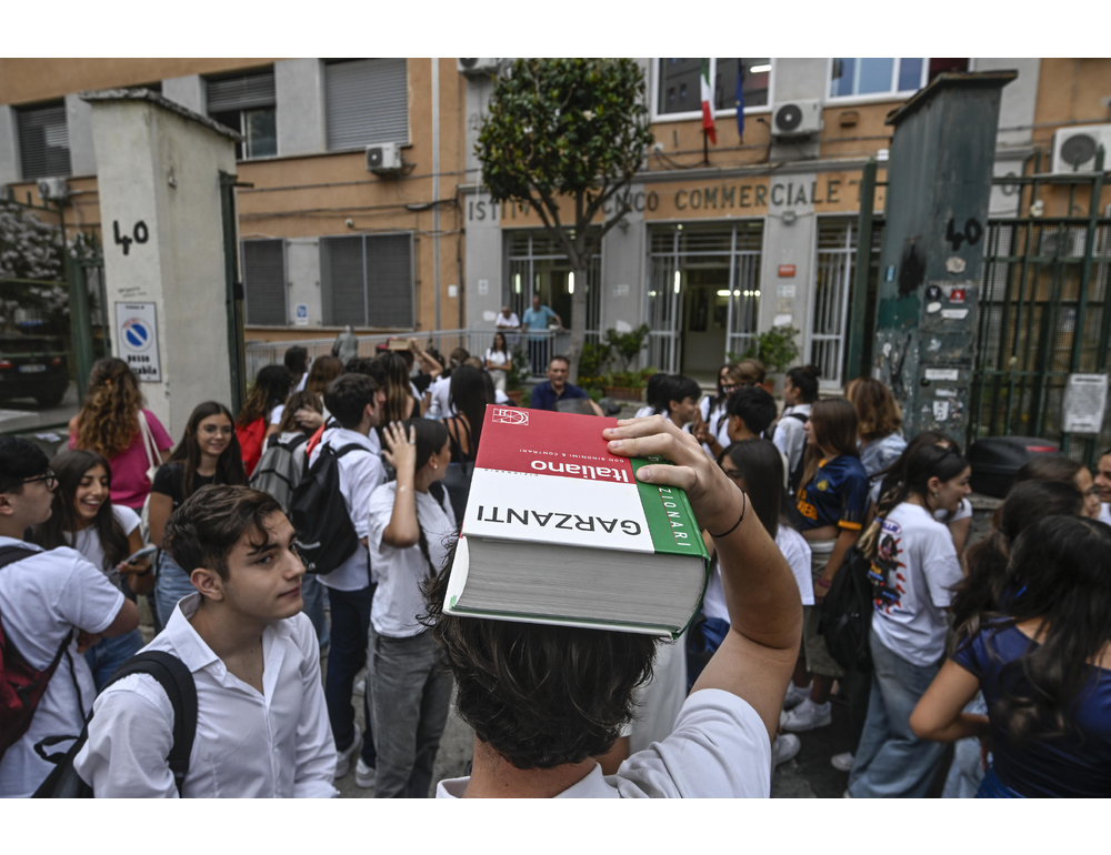 E’ il giorno degli esami di maturità per oltre 527mila studenti