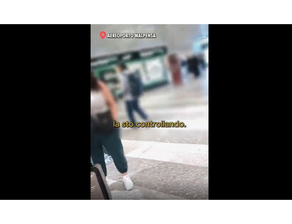 Extinction Rebellion, docente bloccata in aeroporto perché ‘pericolosa’