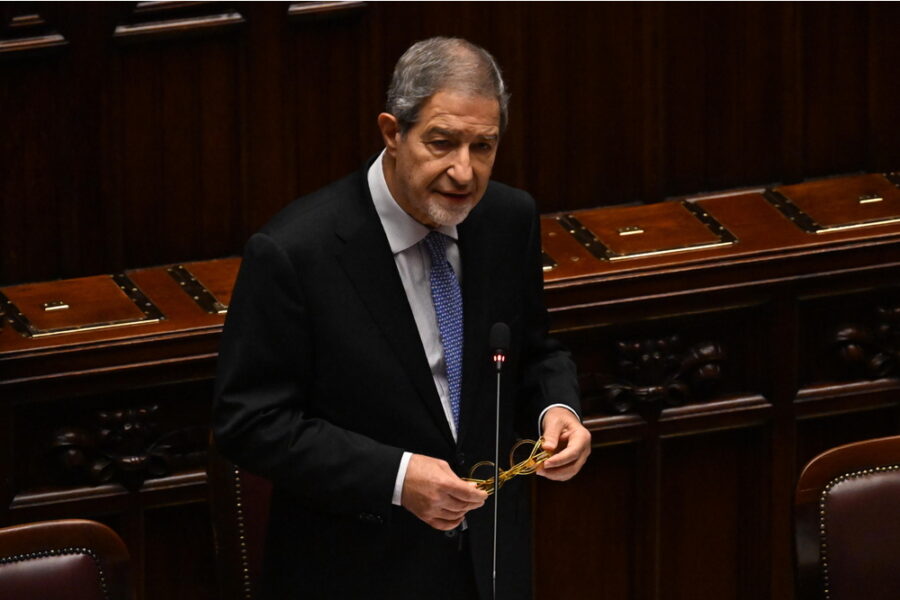 Ex governatore ha depositato una memoria