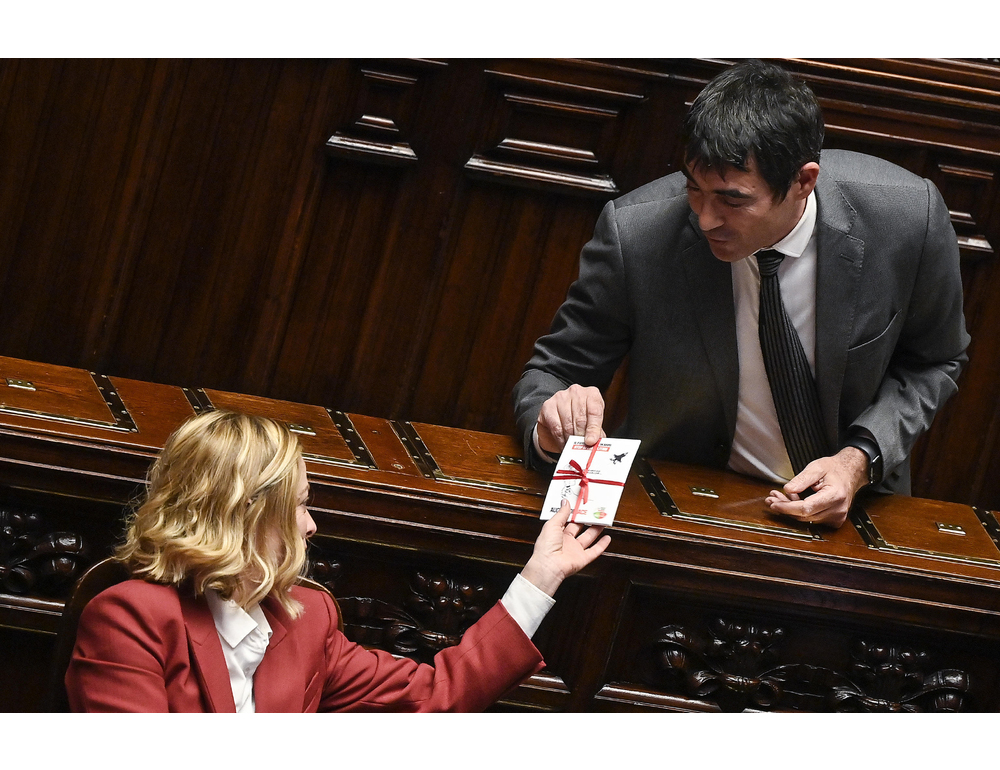 Fratoianni (Avs), la credibilità internazionale di Meloni frantumata da Trump