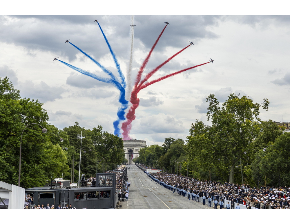 Il 14 luglio a Parigi sfilata per la festa nazionale, posto d’onore all’Ucraina
