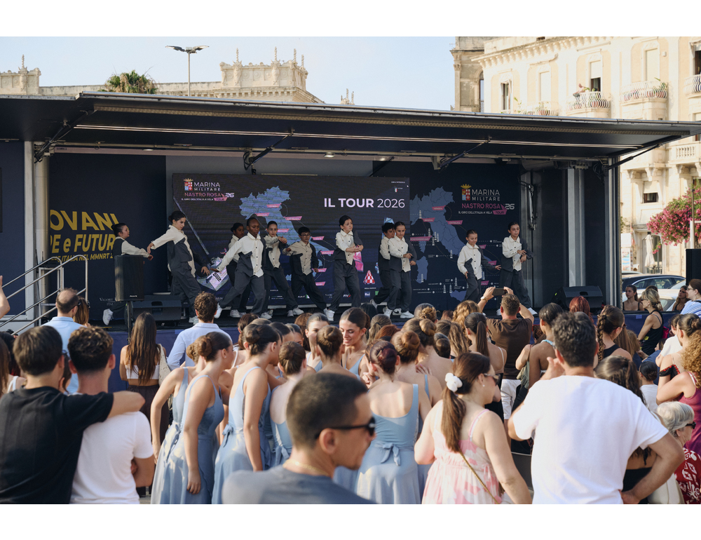 Il Marina militare Nastro rosa Tour 2026 fa tappa a Siracusa