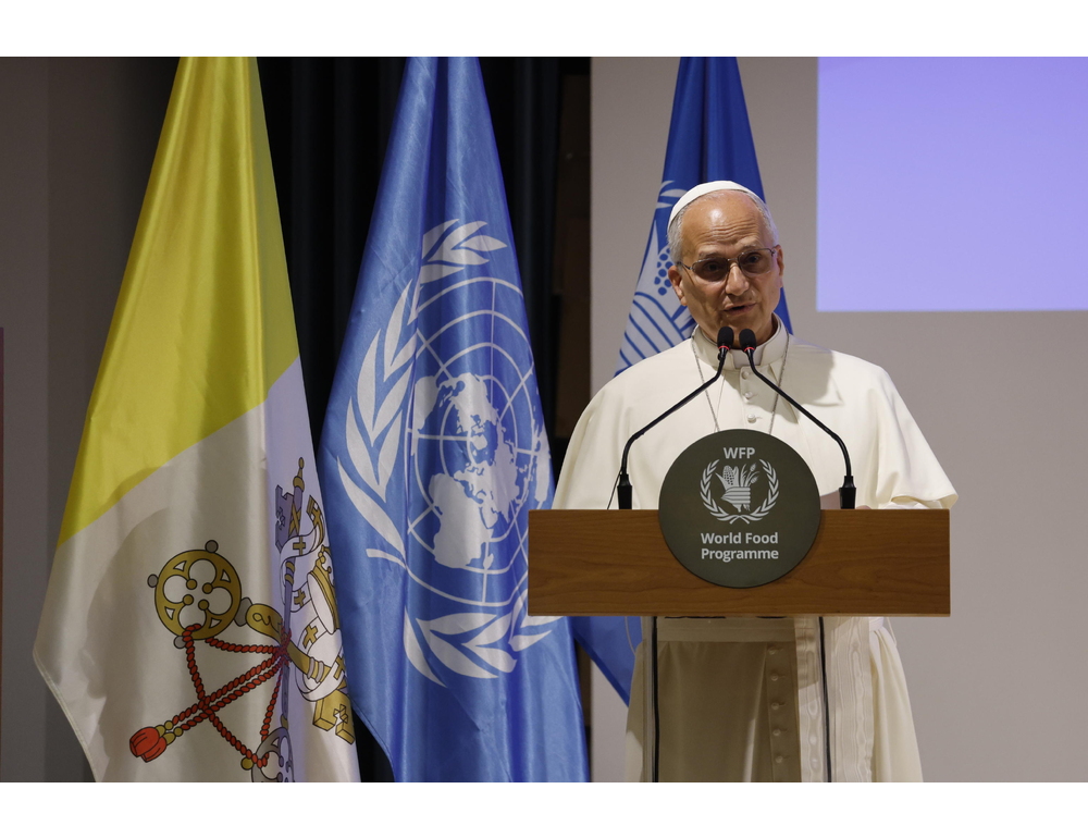Il Papa, ‘si alimentano più i conflitti che le persone’