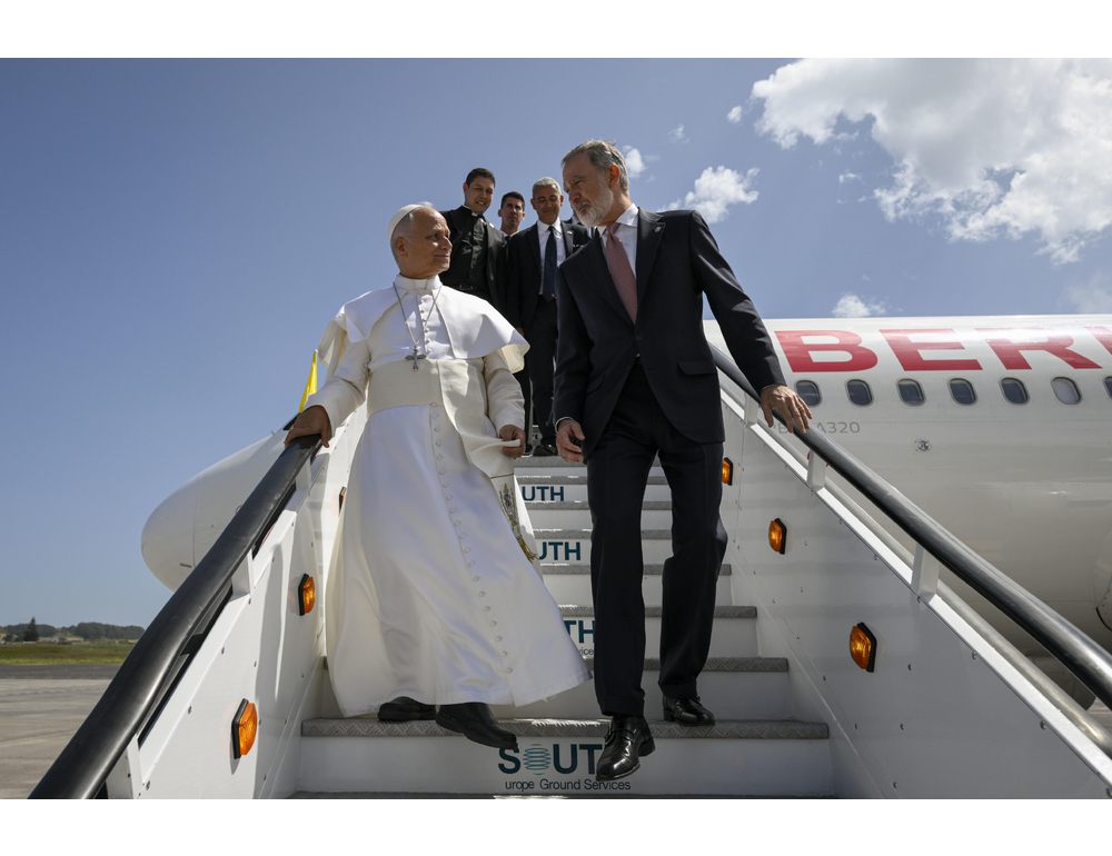 Il papa tornerà a Roma con l’aereo del re di Spagna