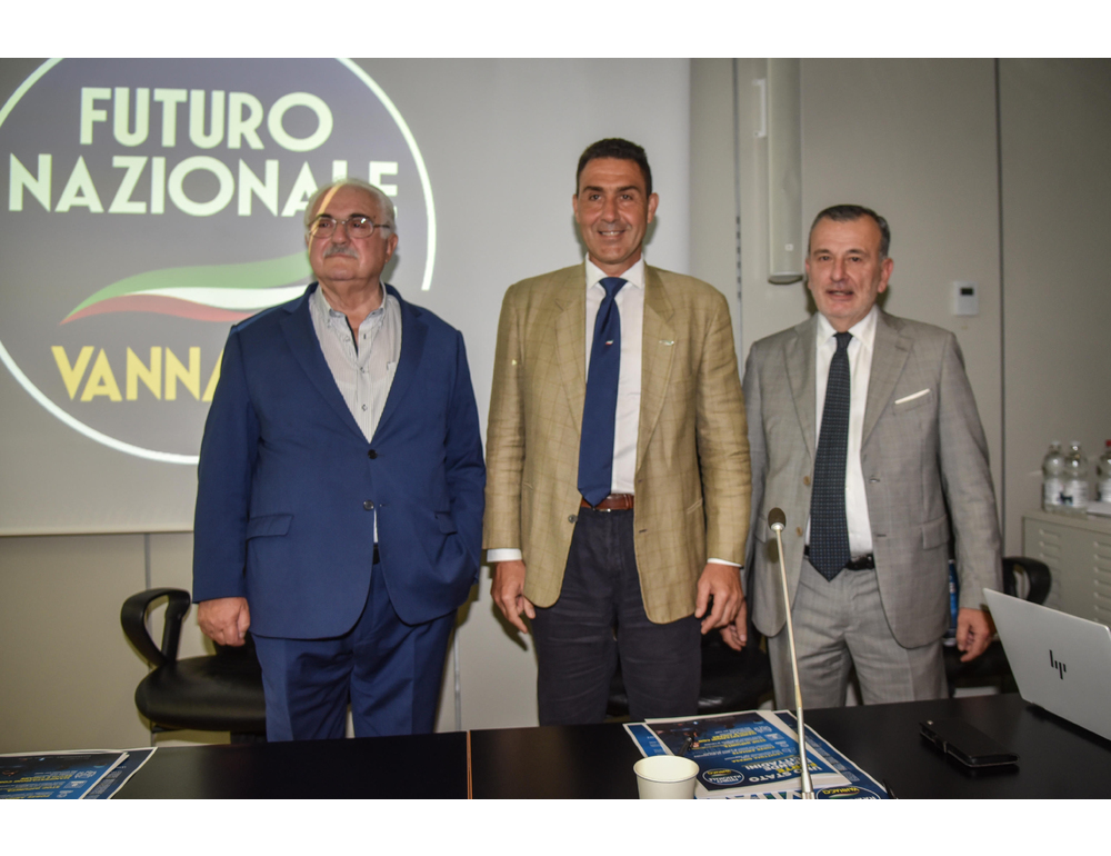 In Lombardia i consiglieri di Futuro Nazionale non entrano in maggioranza