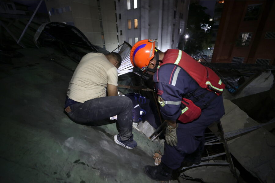 Un video divulgato sui social mostra il momento del salvataggio