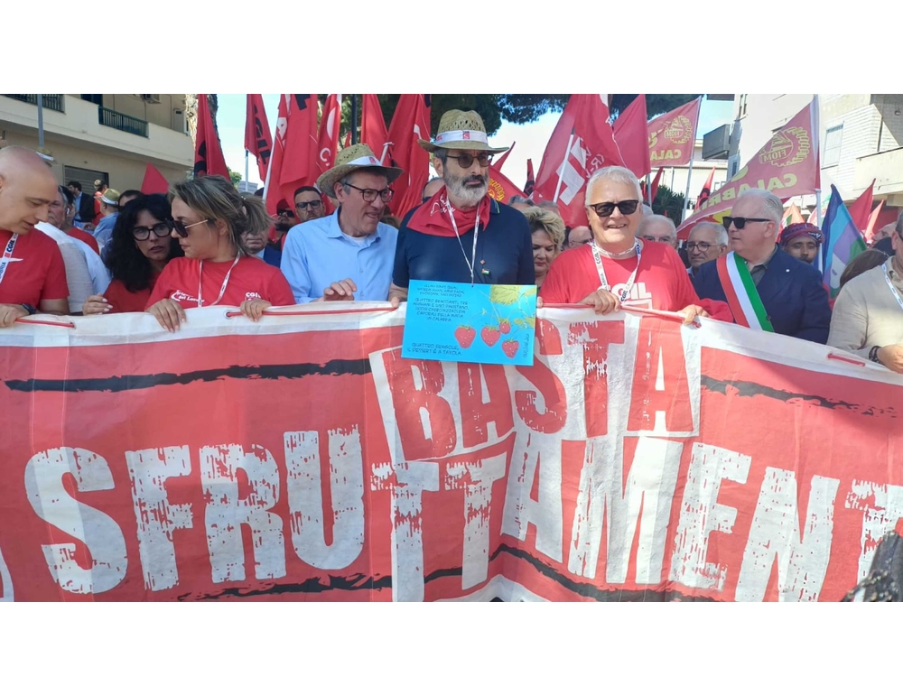 Iniziata la manifestazione della Cgil ad Amendolara