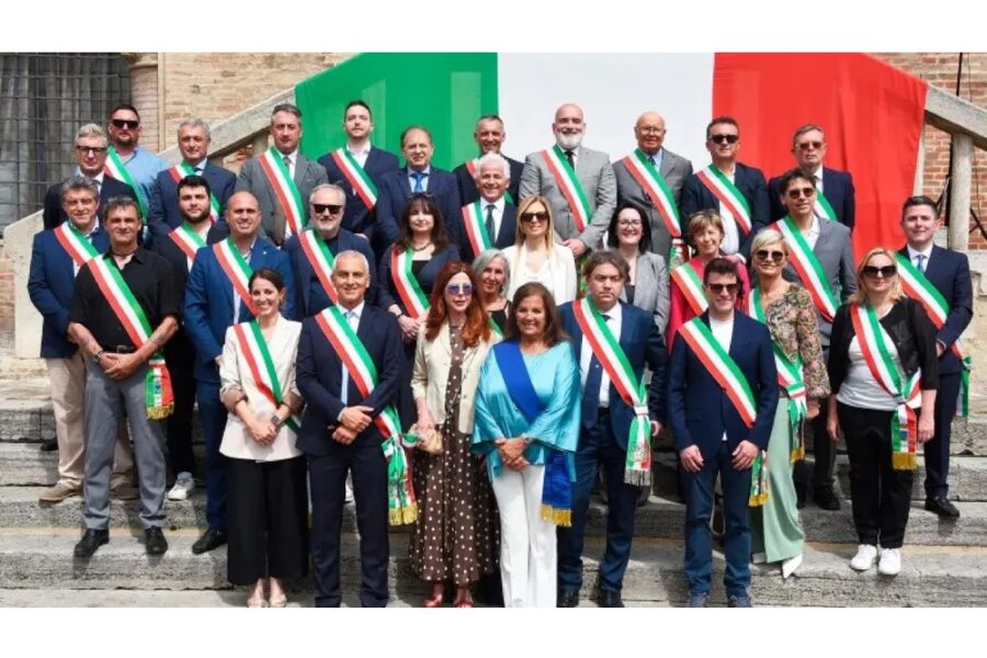 "Grave offesa alla memoria della Resistenza e ai valori della Repubblica"