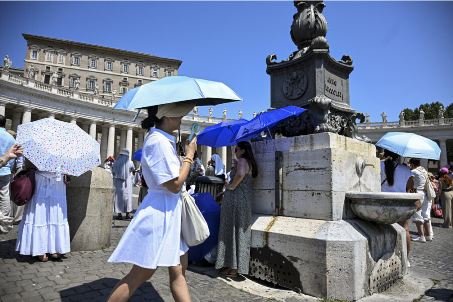 'In questo momento 150 milioni di persone vivono sotto ondate estreme'
