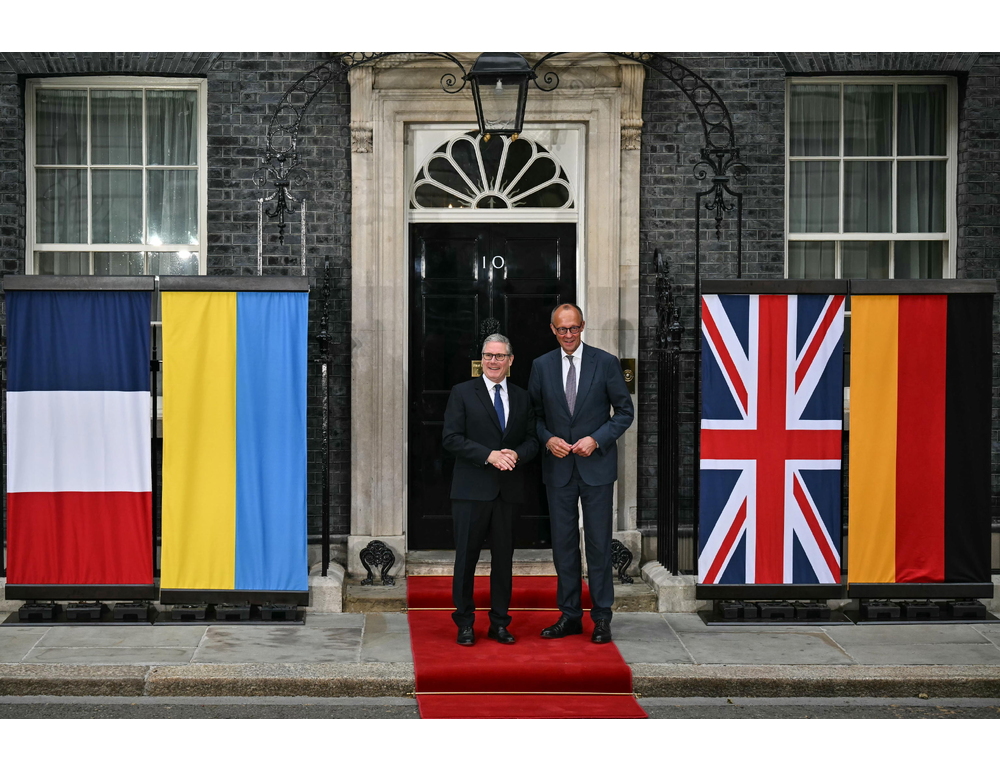 Macron, Starmer e Merz ‘sostegno ai negoziati diretti tra Kiev e Mosca’