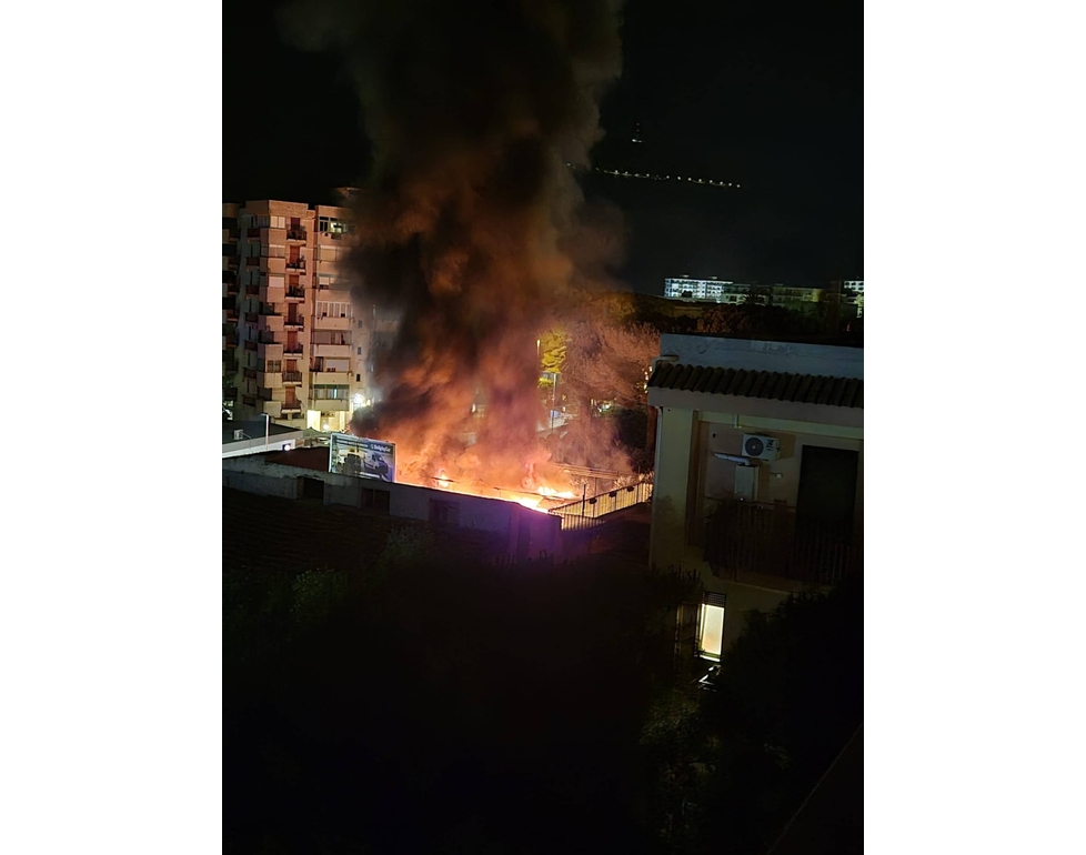 Nuova intimidazione alla ‘Sicily by car’ di Palermo, in fiamme 11 mezzi