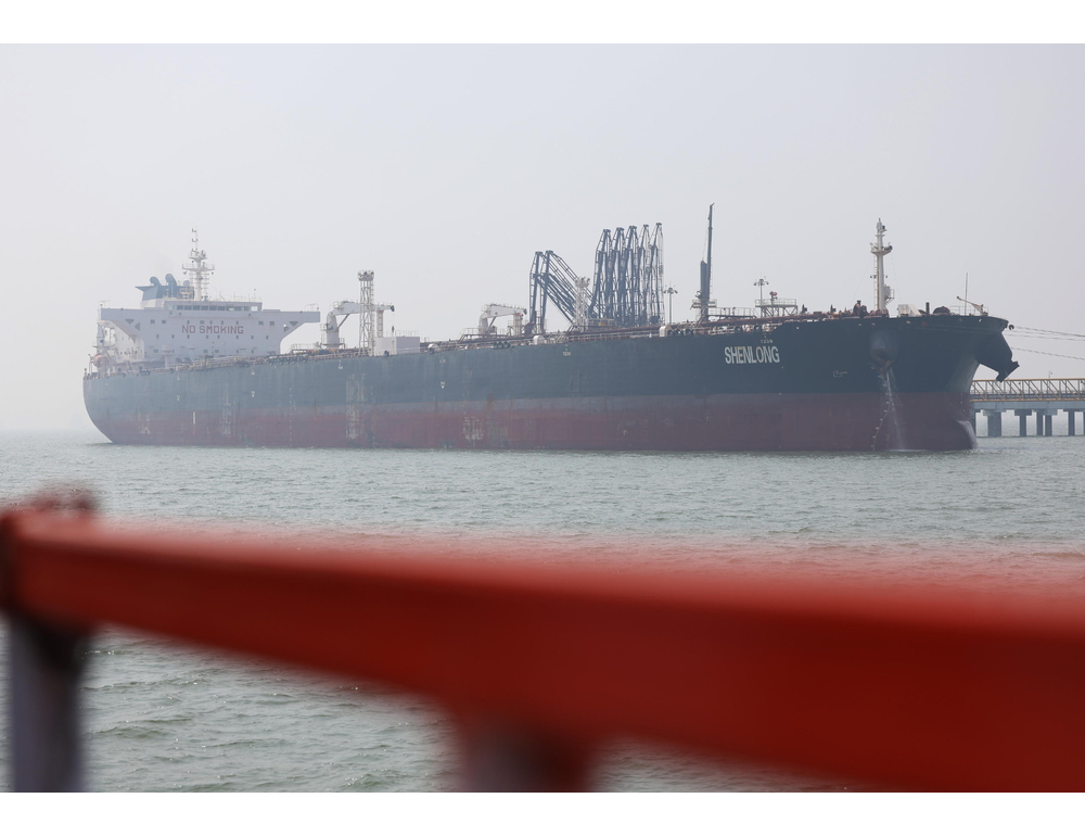 ‘Petroliere iraniane oltrepassano la zona di blocco Usa, prima volta in 2 mesi’