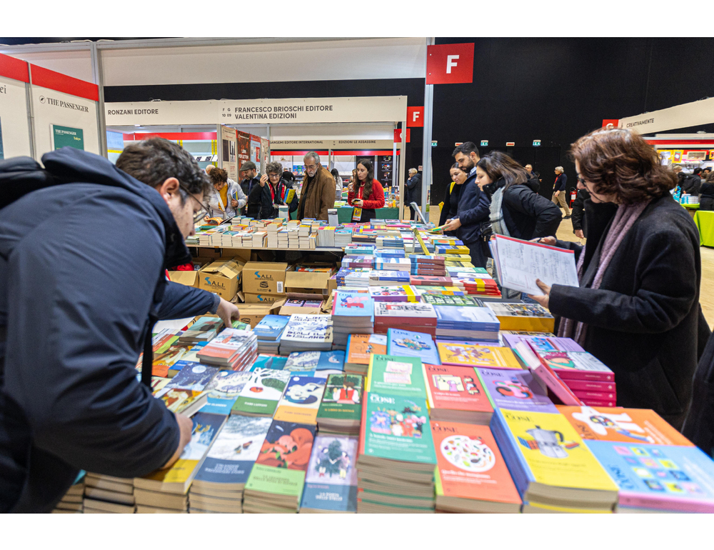Più Libri Più Liberi, i ‘valori antifascisti’ nel nuovo allegato da firmare