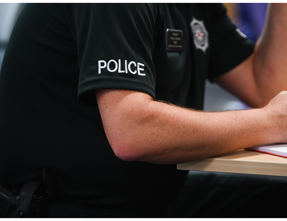 Polizia Belfast, ‘fermate le violenze, nulla giustifica quanto accaduto’