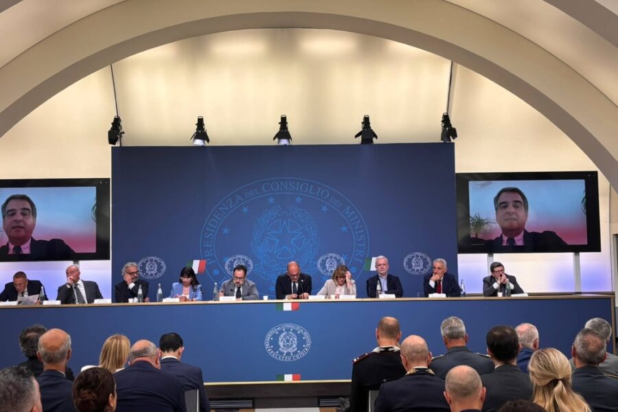 Il vicepresidente: il diritto a restare è una scelta politica concreta
