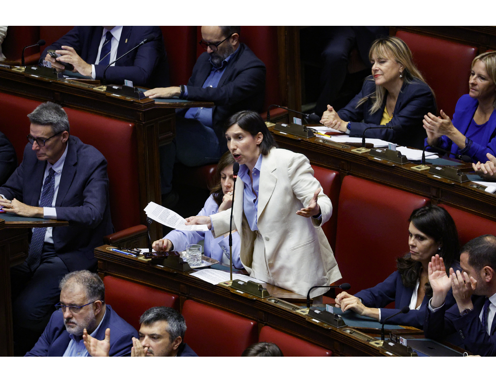 Schlein, Meloni ha giurato sulla Costituzione che è antifascista
