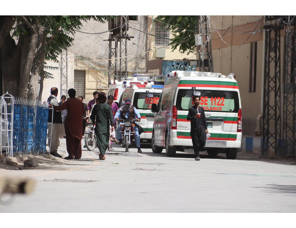 Servizio ambulanze, ’14 bambini morti nel crollo di un tetto in Pakistan’
