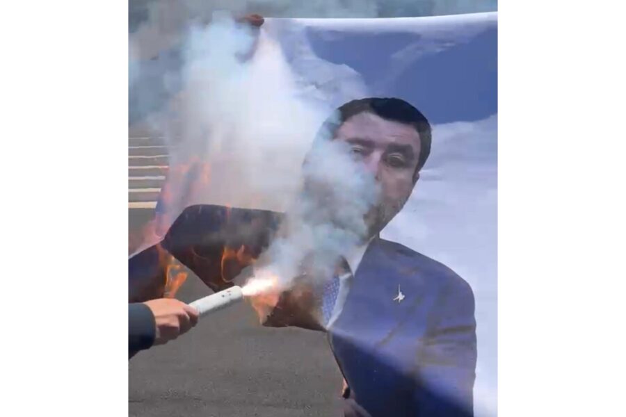 'Respingiamoli