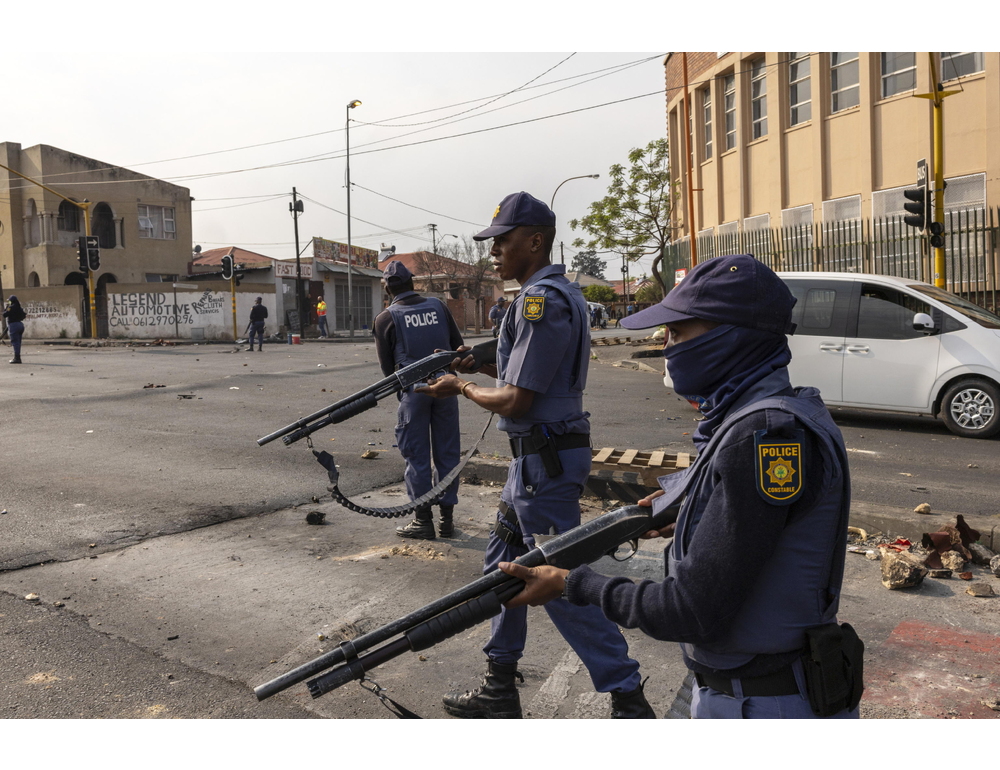 Sudafrica, 12 persone uccise a colpi d’arma da fuoco vicino a Johannesburg