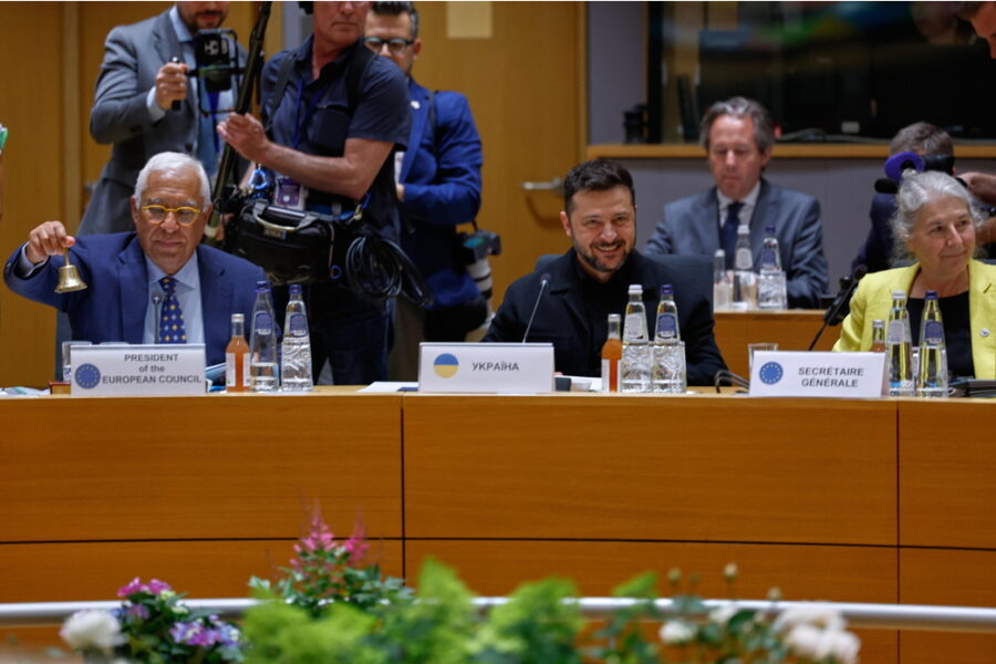 Non accadeva dal dicembre 2024. Ok anche al rinnovo delle sanzioni alla Russia per 12 mesi