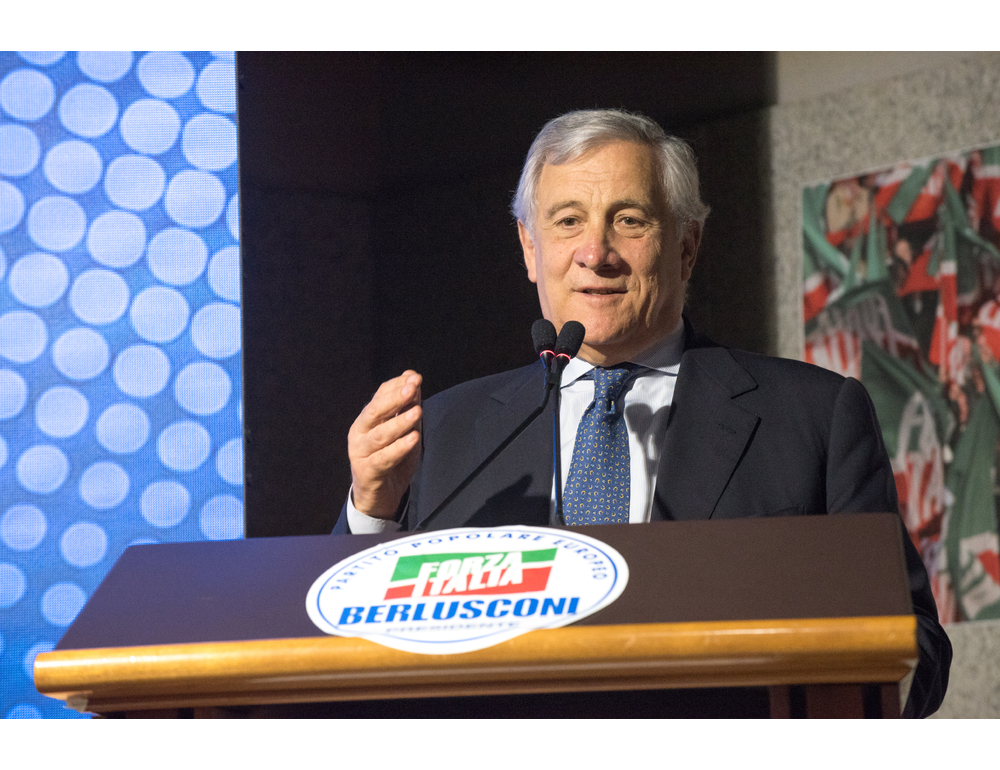 Tajani, ‘Salvini al Viminale? Rimpasto non è all’ordine del giorno’