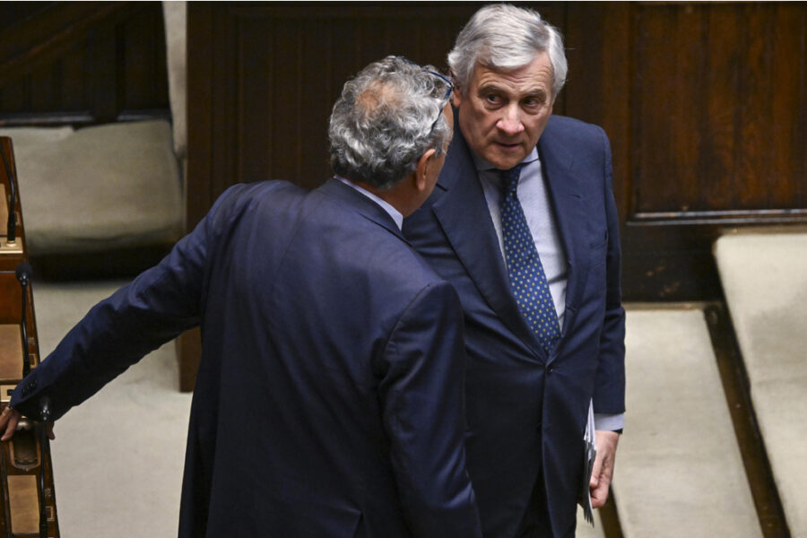 Chiesto di agire per via di arresto cittadini italiani e insulti a nostro Paese