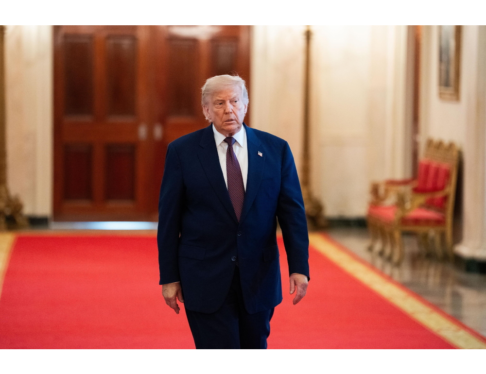 Trump, Starmer si dimetterà, ha fallito su immigrazione ed energia