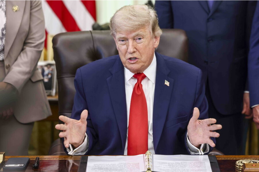 Le parole del presidente Usa che aveva definito "irrilevante" l'Ue sull'Iran