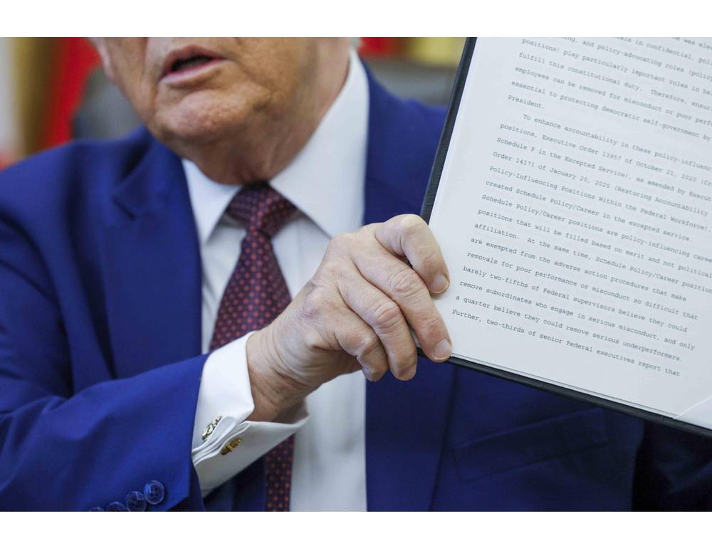 Trump firma il Secure America Act, ‘gli agenti dell’Ice sono i nostri eroi’
