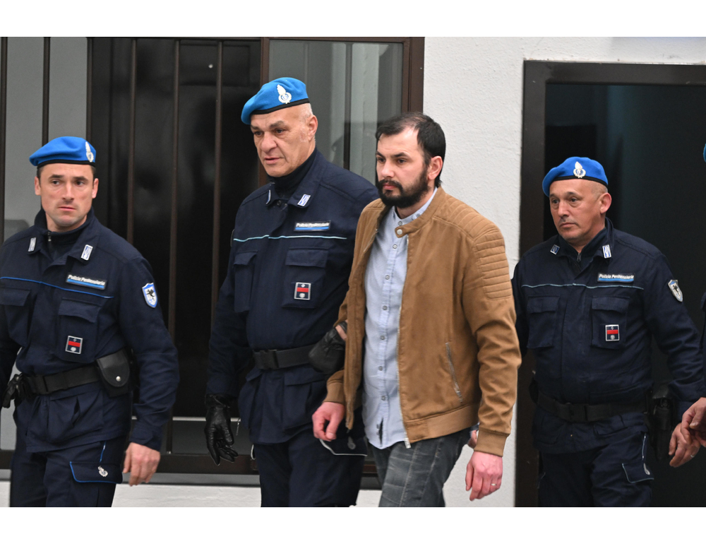 Uccise due donne, guardia giurata condannata all’ergastolo