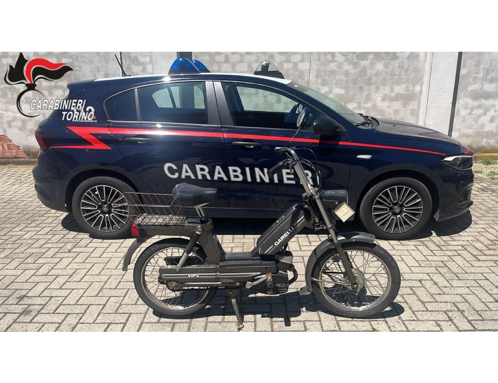 Un motorino rubato 42 anni fa è stato ritrovato e restituito al proprietario