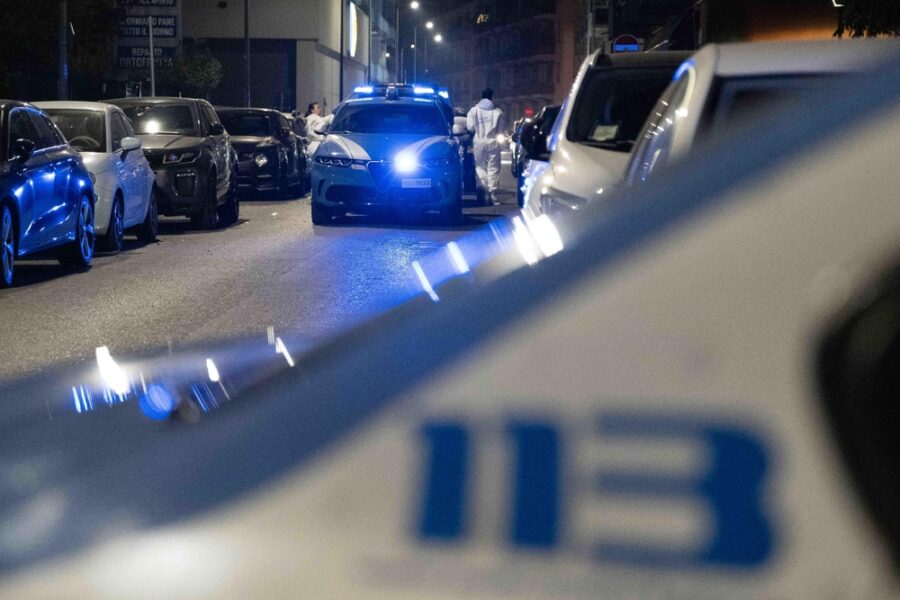Gli abusi in un'area pedonale nella zona Nord del capoluogo