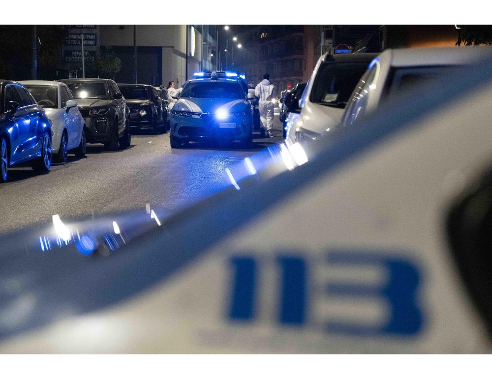 Violenta sua ex collega di lavoro a Milano, arrestato