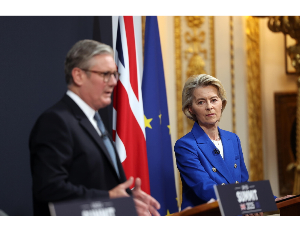 Von der Leyen a Starmer, ‘grazie a te Europa e Ucraina più sicure’