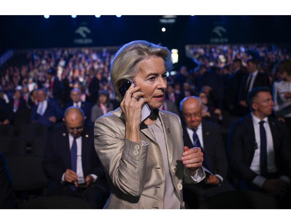 Von der Leyen, ‘oggi prima tranche da 3 miliardi del prestito all’Ucraina