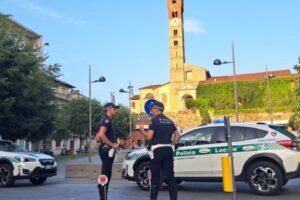 Espulso, torna in Italia e guida senza patente un’auto sequestrata. Arrestato a Cantù