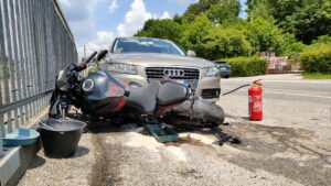 Pedone travolto da una moto ad Appiano Gentile, gravissimo