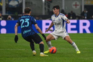 Serie A 2026/27, si parte il 22 agosto. Avvio ostico per il Como con tre trasferte contro Udinese, Napoli e Genoa