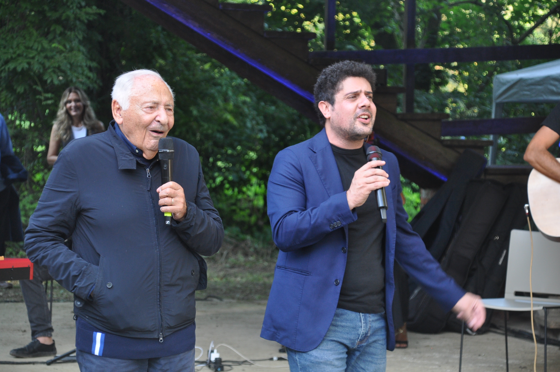 Emozioni ad Anzano, Carroccia in concerto con le canzoni di Mogol e Battisti