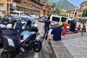 Investito da un’auto a Menaggio, gravissimo un turista tedesco