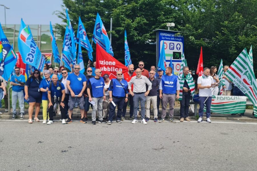 flash mob parcheggio Sant'Anna