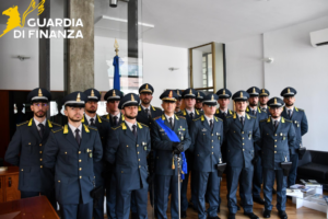 Giuramento per 14 giovani finanzieri, entrano in servizio tra Como, Ponte Chiasso, Erba e Oria