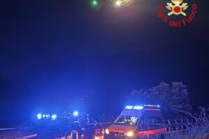 San Bartolomeo Val Cavargna, grave incidente in moto nella notte. Gravi due giovani