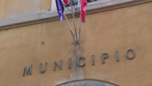 Elezioni Como 2027: il caldo estivo porta in piazza il centrodestra (con l’incognita Vannacci)