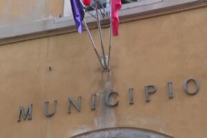 Elezioni Como 2027: il caldo estivo porta in piazza il centrodestra (con l’incognita Vannacci)