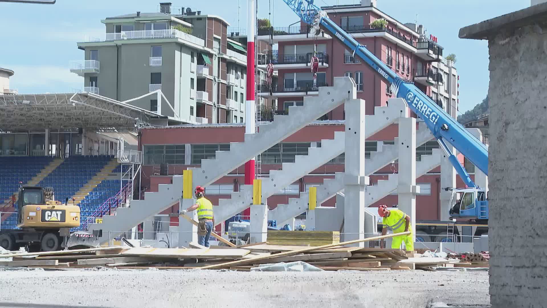 Nuova curva dello stadio, crescita a vista d’occhio